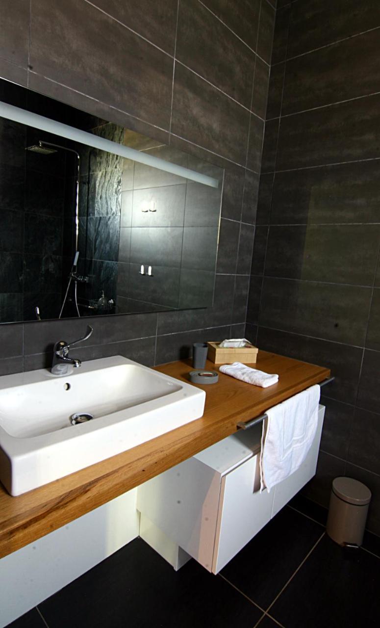 Villa Romeo L'Etang-Sale Ngoại thất bức ảnh